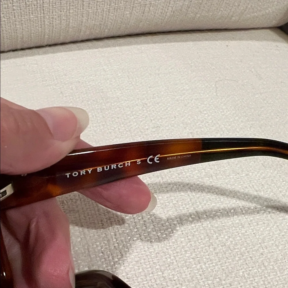 Tory Burch Tortoise Shell Sunglasses - Picture 9 of 12